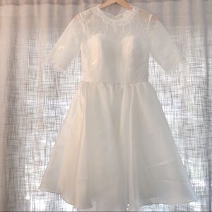 Half Sleeves Lace Knee-Length Beach Wedding Dress